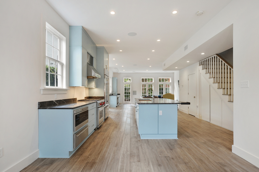 Sweeney Restoration work on 4-St Charles Ave 5